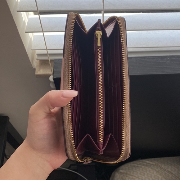 Coach Wallet - Picture 2 of 2